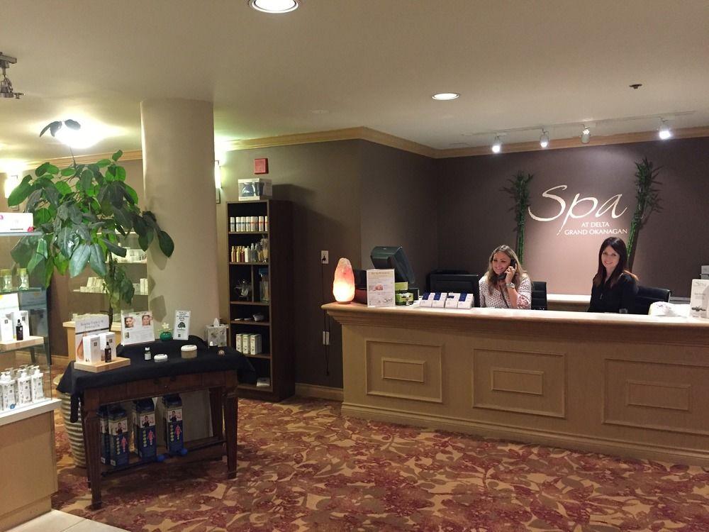 The Royal Kelowna - Bellstar Hotels & Resorts ภายนอก รูปภาพ