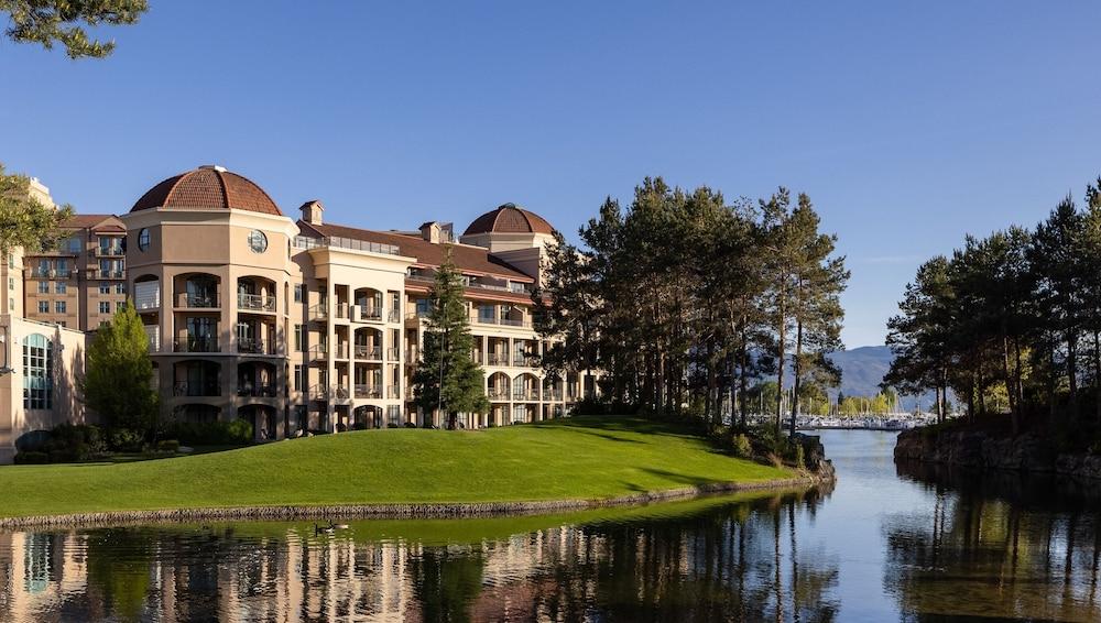 The Royal Kelowna - Bellstar Hotels & Resorts ภายนอก รูปภาพ